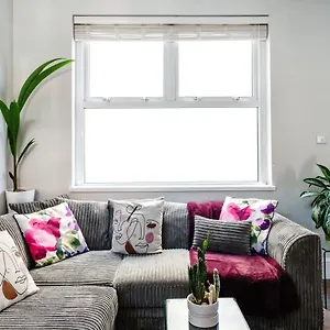 35a Howard Gardens - Centre Cardiff